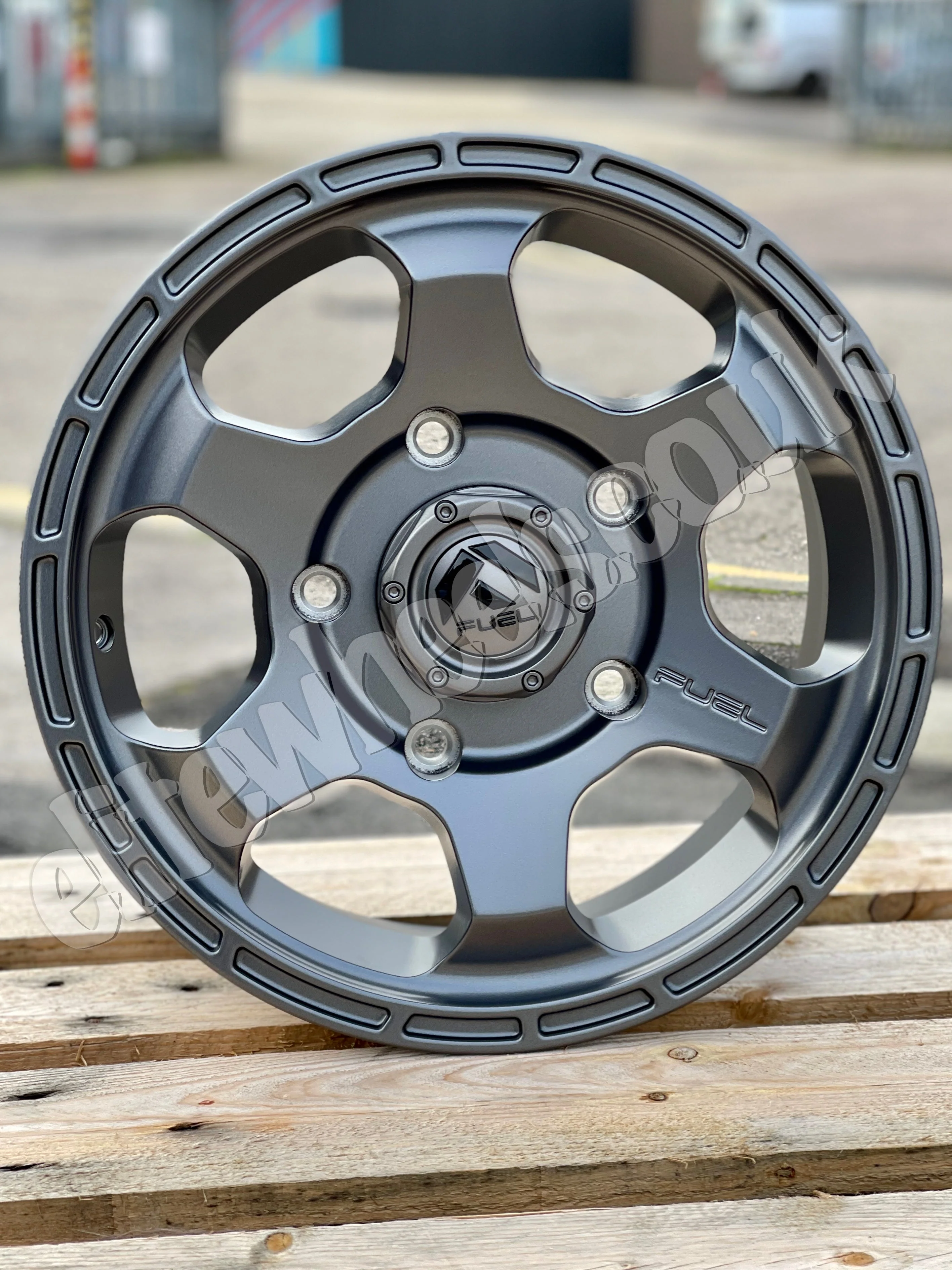 16" Ford Transit LWB Fuel Shok Alloy Wheels - Image 4