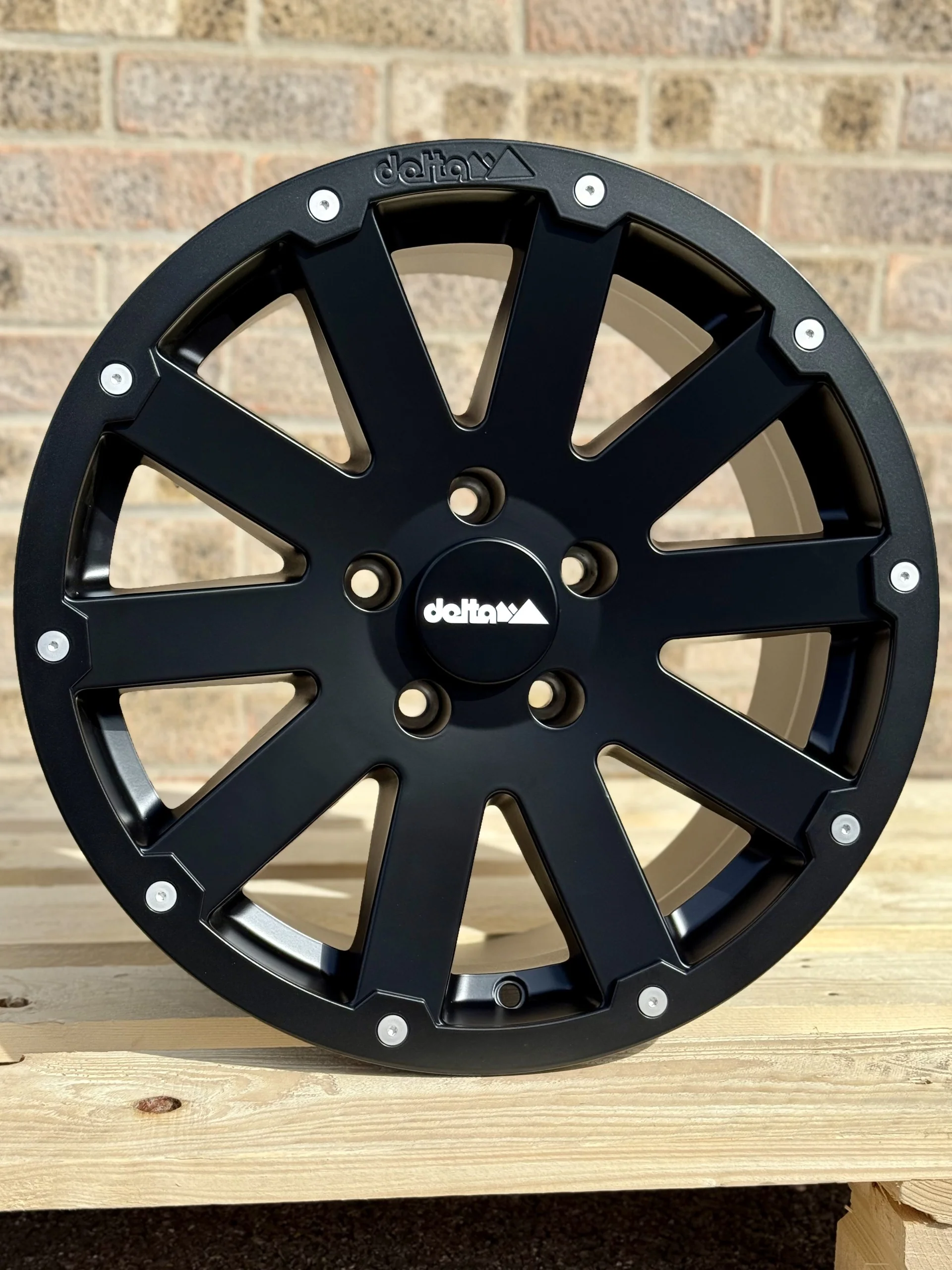 x5 17" Volkswagen Crafter MAN TGE Delta Hanma Matt Black Alloy Wheels - Image 2