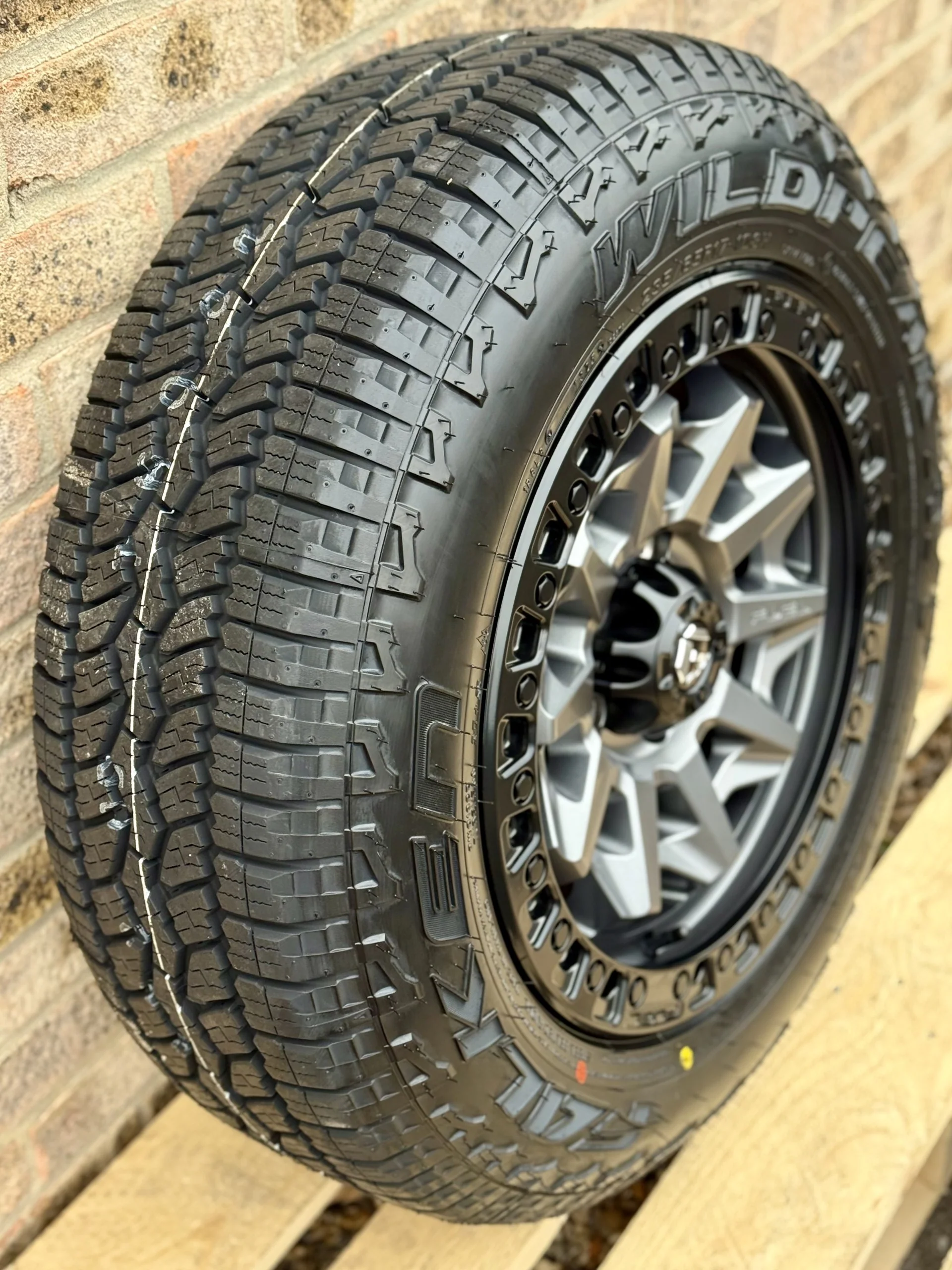17" Volkswagen Transporter Fuel Covert Matt Grey Alloy Wheels and Tyres - Image 3