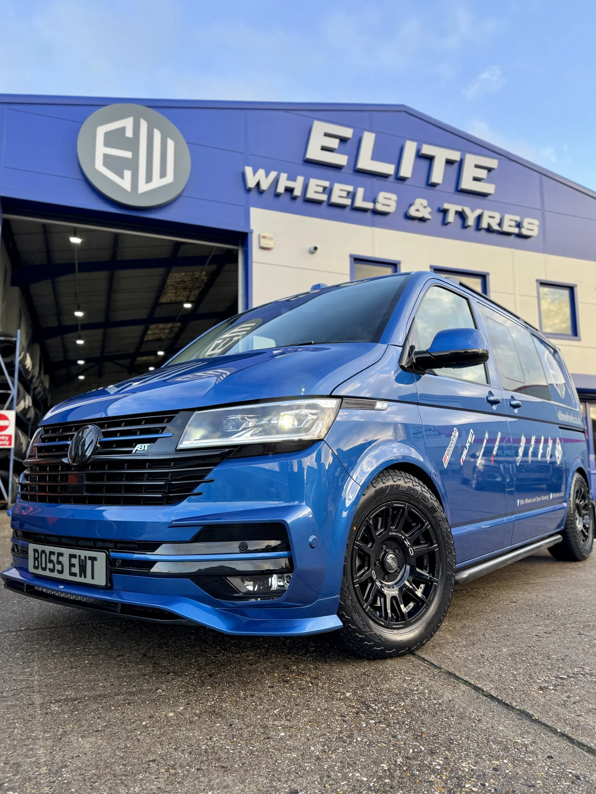 17" Volkswagen Transporter OZ Rally Legend Gloss Black Alloy Wheels - Image 5