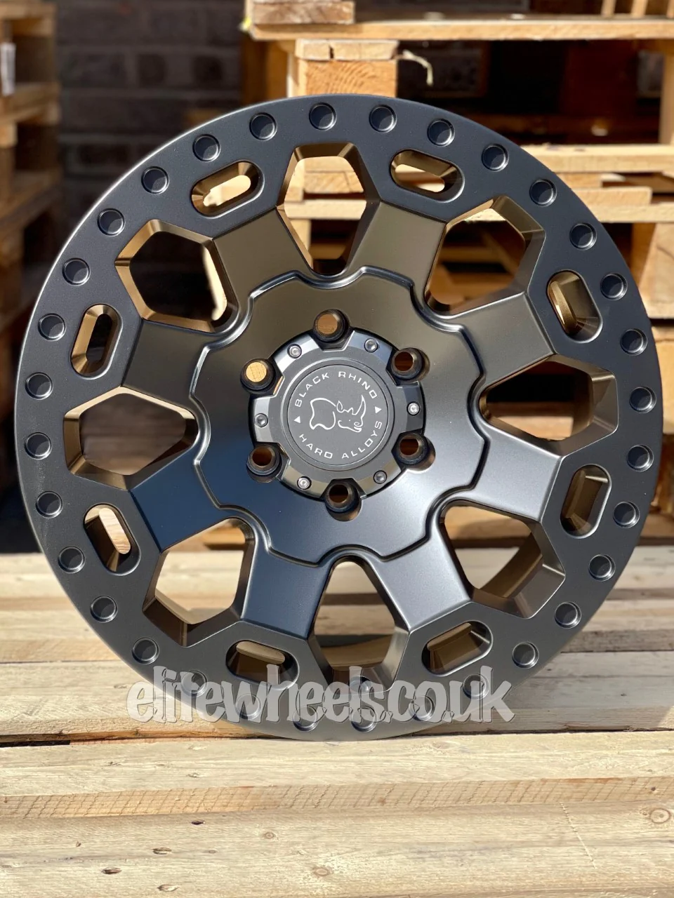 18" Toyota Hilux Black Rhino Warlord - Image 3
