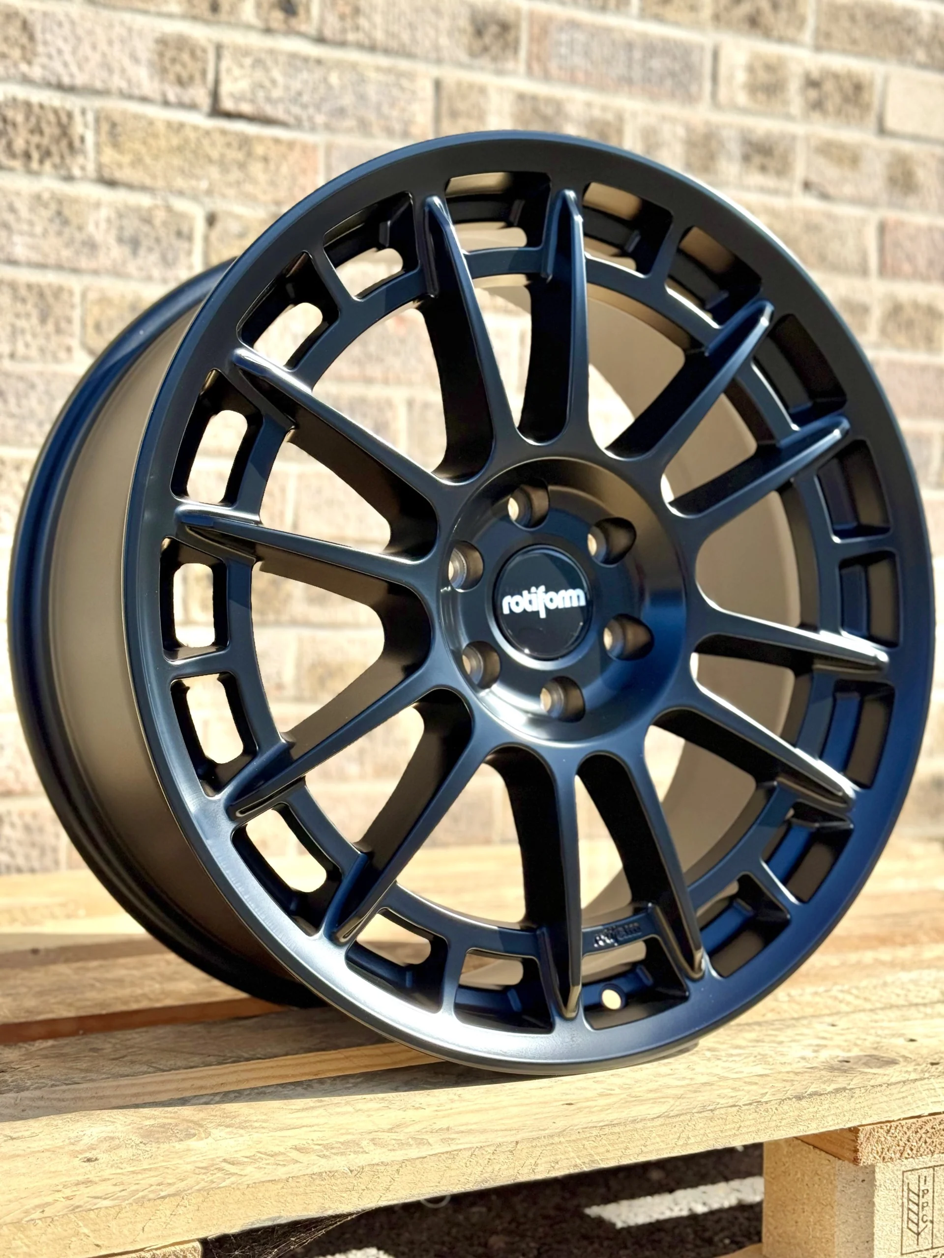 20" Ford Transit Custom 2024 Rotiform OZR-T Matt Black Alloy Wheels
