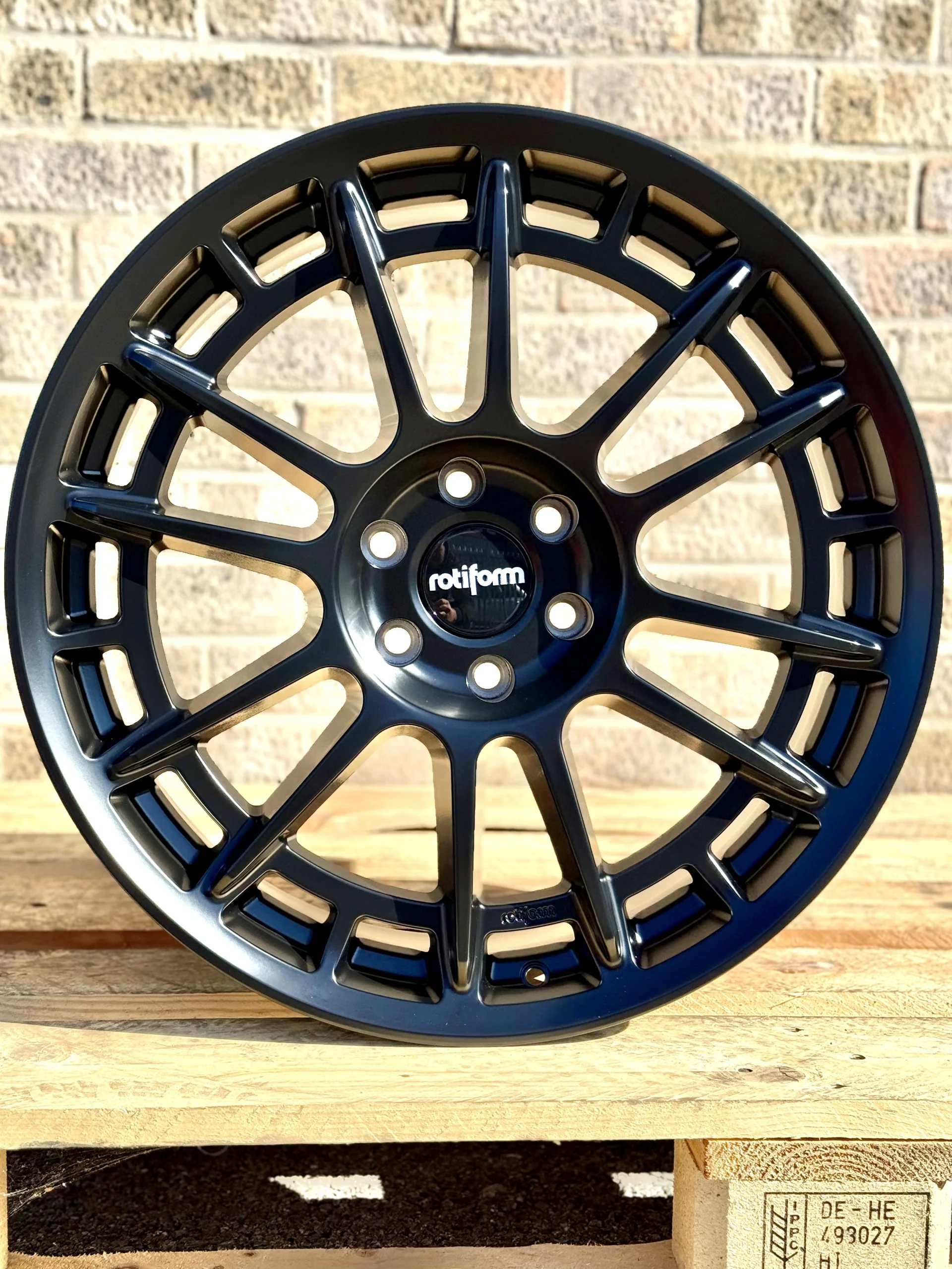20" Ford Transit Custom 2024 Rotiform OZR-T Matt Black Alloy Wheels - Image 3