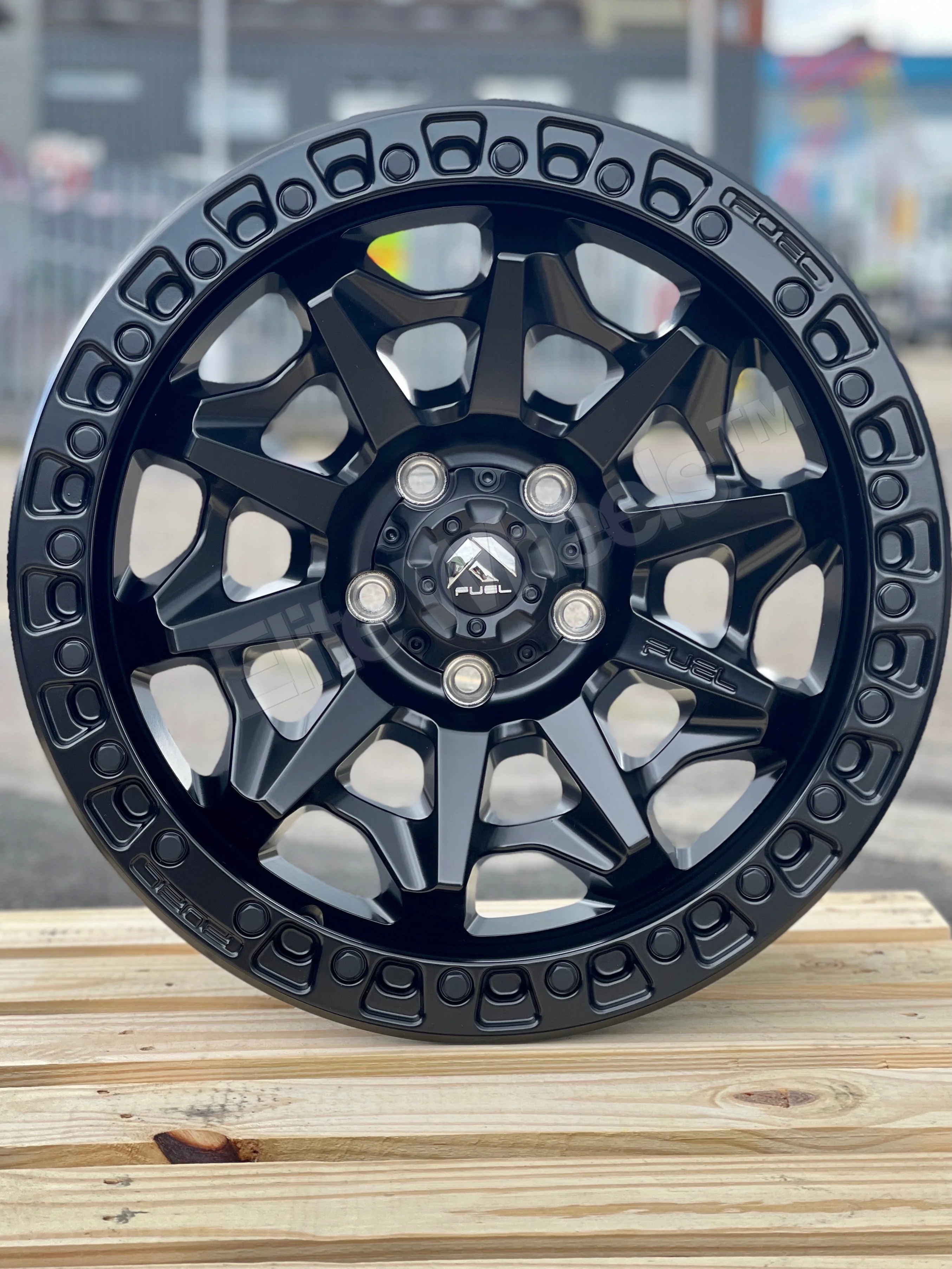 20" Toyota Hilux Fuel Covert Alloy Wheels - Image 3