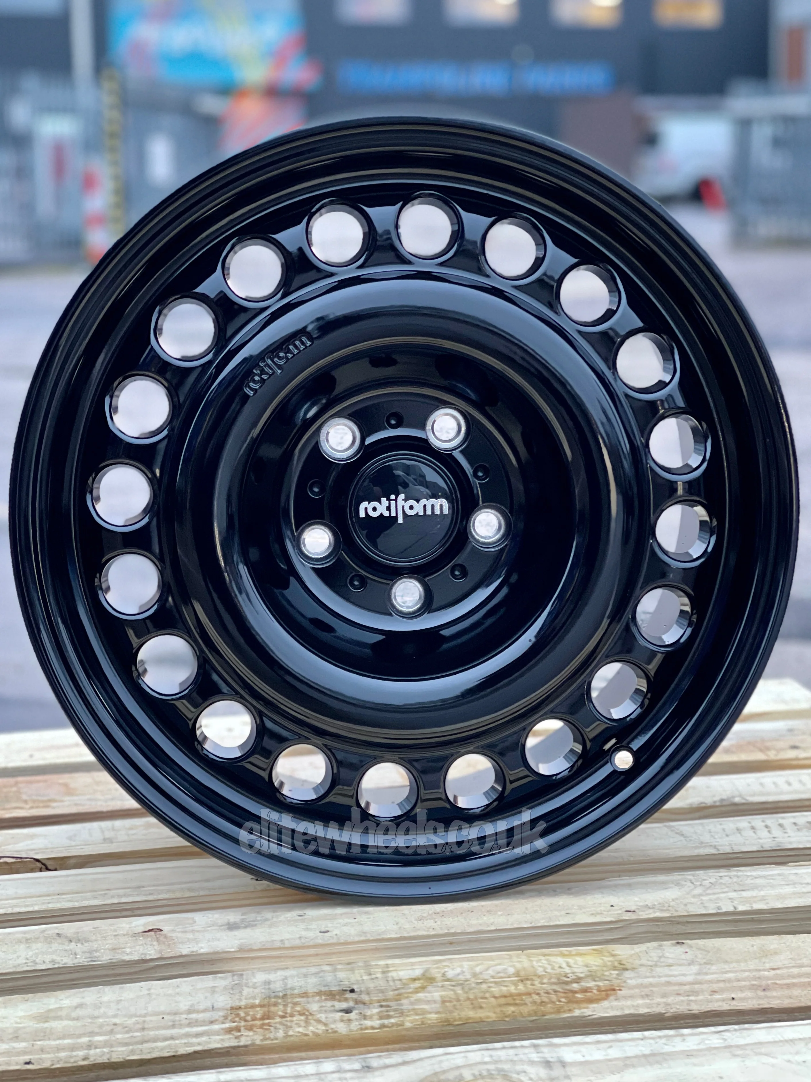 20" Volkswagen Transporter T5 T6 T6.1 Rotiform STL Gloss Black Alloy Wheel - Image 3
