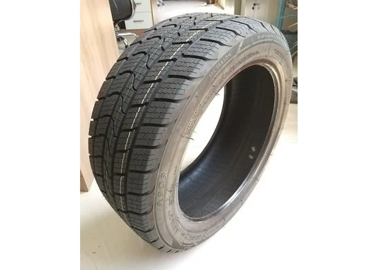 4 x FOX VR4 SATIN SILVER & 4 x 215/45R16 90V XL LANVIGATOR CATCHFORS A/S - Image 2