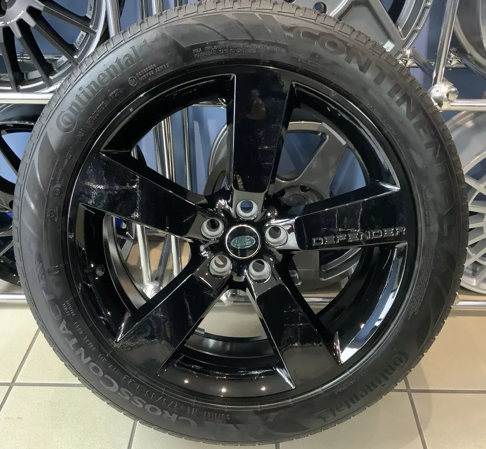 GENUINE LANDROVER DEFENDER STYLE 5098 22"ALLOY WHEELS & TYRES - Image 3