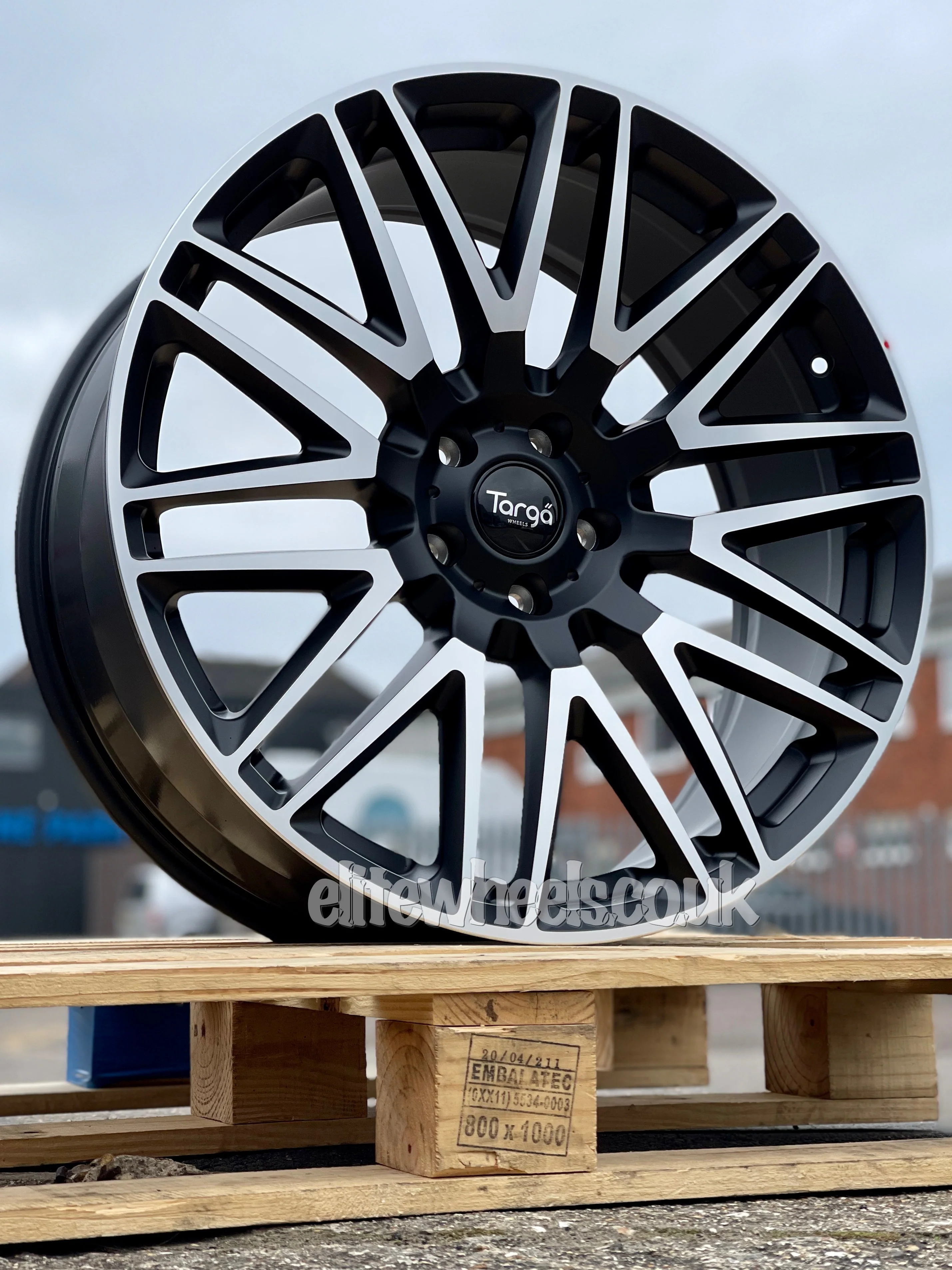 22 "TARGA TG7 JAGUAR F PACE ALLOY WHEELS & TYRES - Image 7