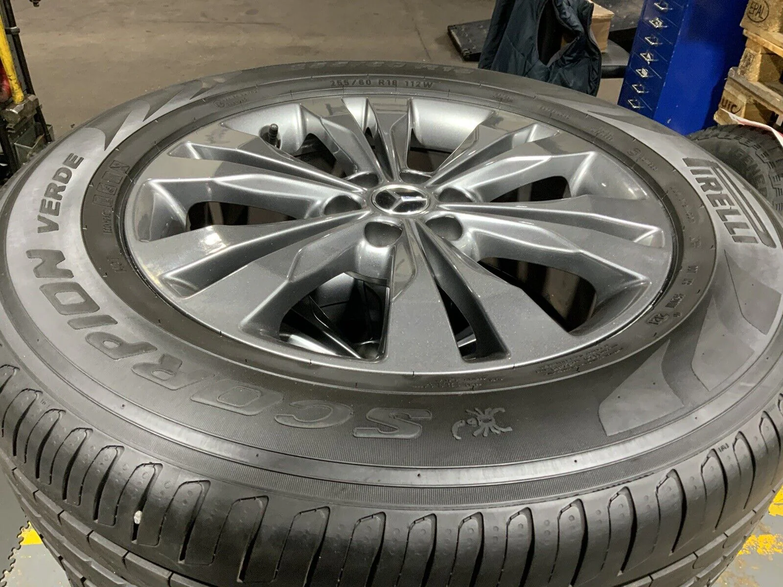 GENUINE MERCEDES X CLASS 18" ALLOY WHEELS & TYRES WILL ALSO FIT NAVARRA - Image 3