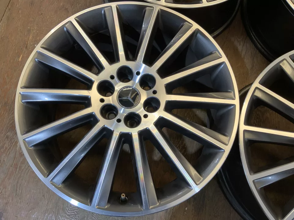 GENUINE MERCEDES X CLASS 19" ALLOY WHEELS WILL ONLY FIT X CLASS - Image 3