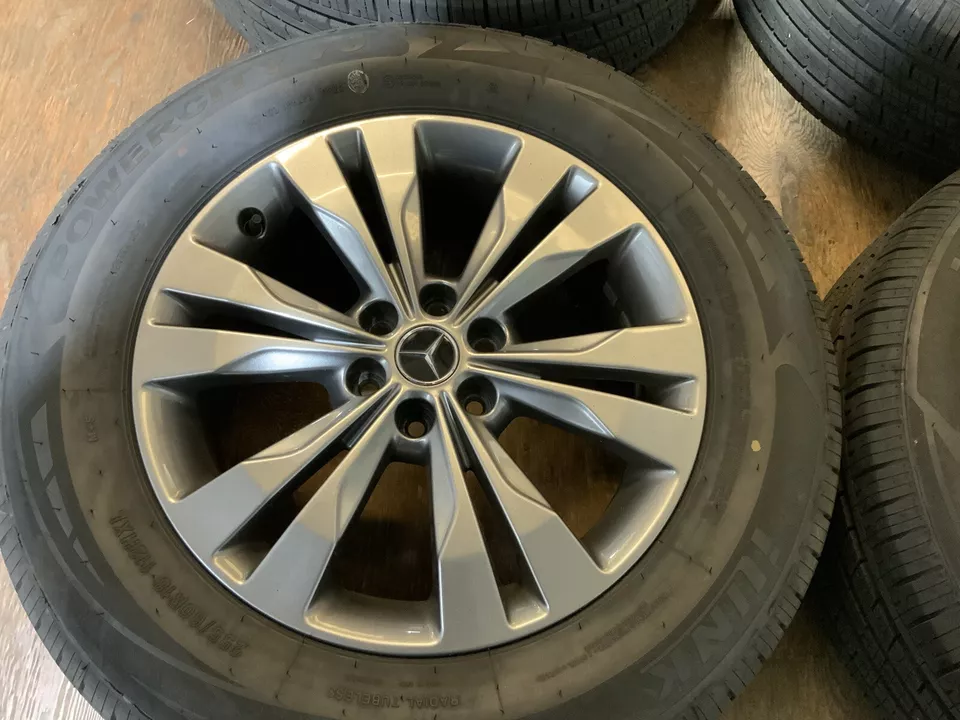 GENUINE MERCEDES X CLASS 18" ALLOY WHEELS & TYRES WILL ALSO FIT NAVARRA) - Image 6