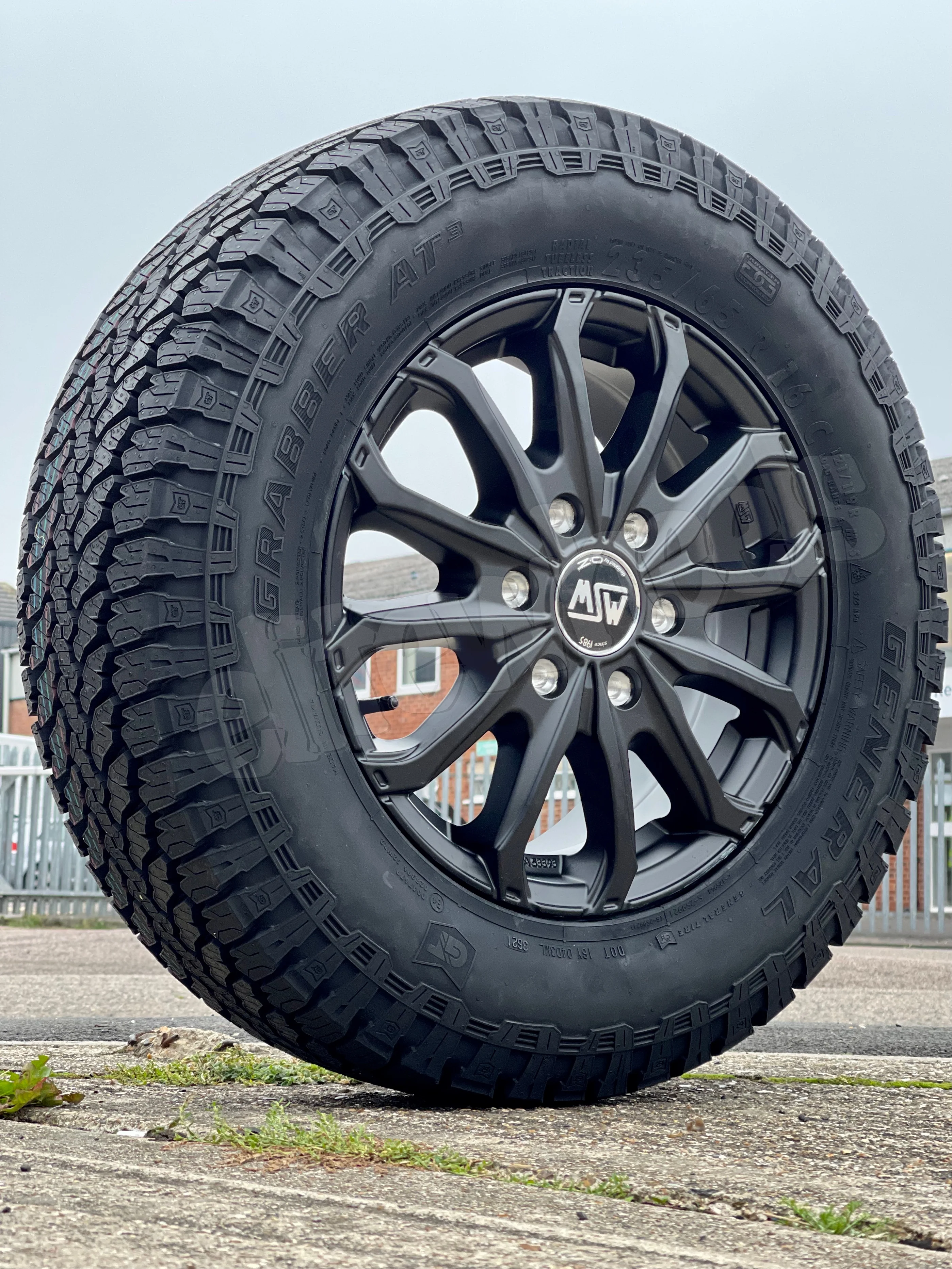 16" Mercedes Sprinter Volkswagen Crafter MSW 48 General AT3 Package - Image 3
