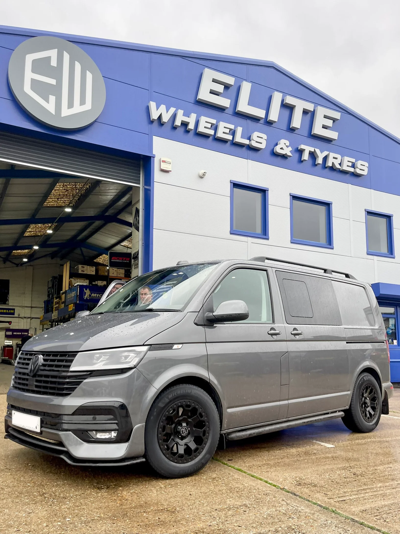 17" Volkswagen Transporter Black Rhino Warlord Midnight Black Alloy Wheels - Image 7