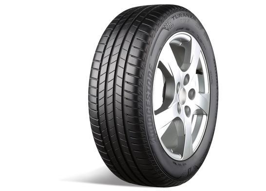 Wheel & Tyres Package( FOX FX5 GLOSS BLACK + 215/40R18 BST T005 89YXL ) - Image 2